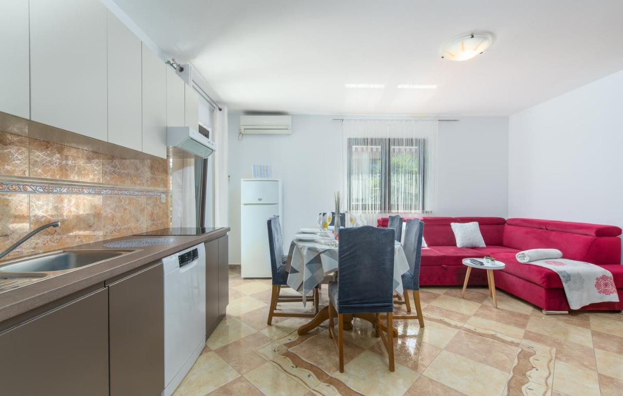 Apartmani Lorena Poreč Exteriér fotografie